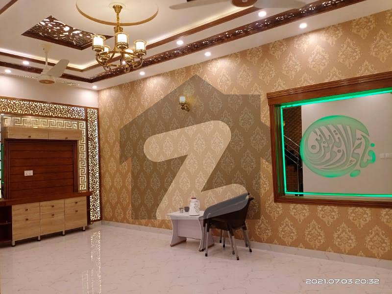بحریہ ٹاؤن ۔ بلاک اے اے بحریہ ٹاؤن سیکٹرڈی,بحریہ ٹاؤن,لاہور میں 2 کمروں کا 5 مرلہ زیریں پورشن 33.0 ہزار میں کرایہ پر دستیاب ہے۔