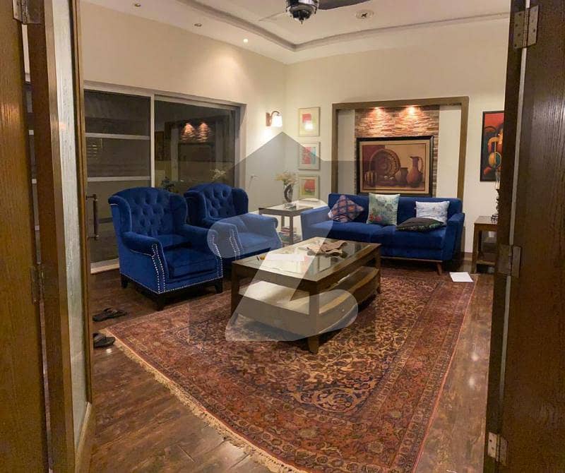 گارڈن ٹاؤن - احمد بلاک گارڈن ٹاؤن,لاہور میں 5 کمروں کا 1 کنال مکان 9.0 کروڑ میں برائے فروخت۔