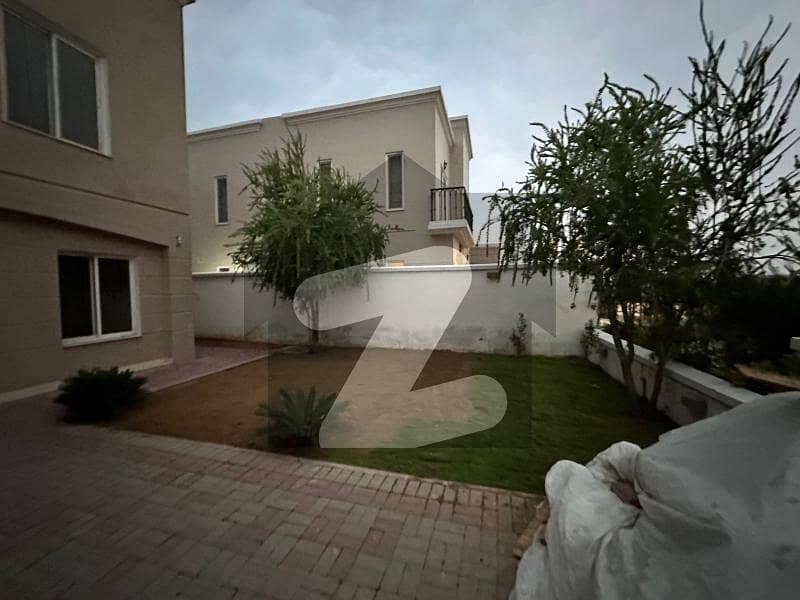 EMAAR CANYON'S VIEWS 5 BEDROOMS VILLA FULLY EQUIPPED FOR SALE IN