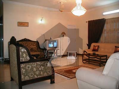 تلسا روڈ راولپنڈی میں 5 کمروں کا 1 کنال مکان 5.9 کروڑ میں برائے فروخت۔