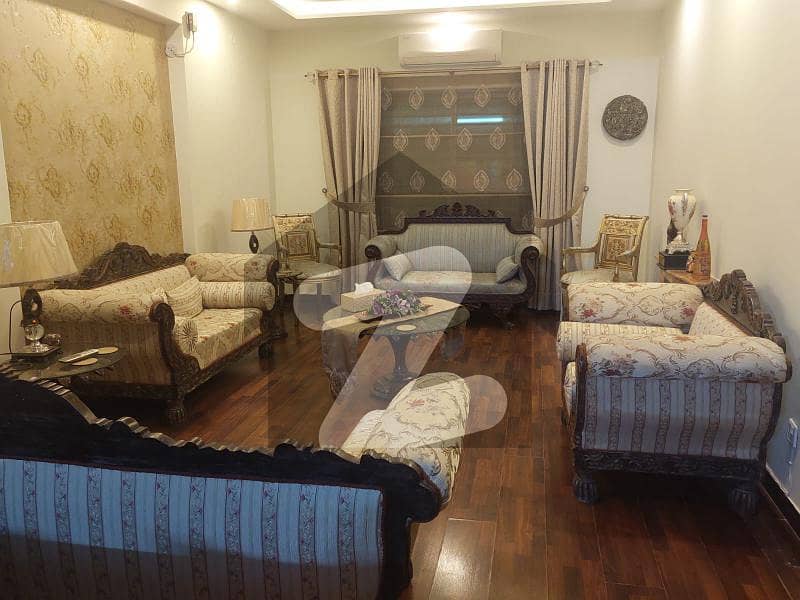 12-MARLA FULL HOUSE FOR RENT IN DHA PHASE-1