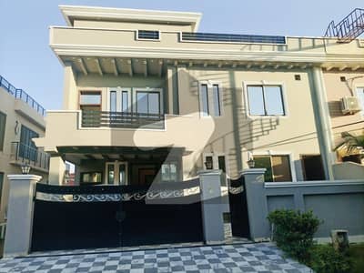 Fresh Double Storey Corner House For Rent In G-10 For Family