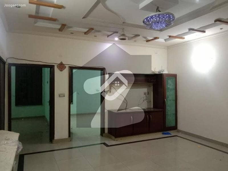 4 marla upper portion for rent foe family and bachelor in Architect society near Basharat chowk for becholers and family