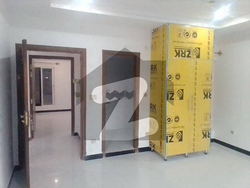 3 Bedrooms Flat For Rent At DHA Phase 1 Sector F Business Bay