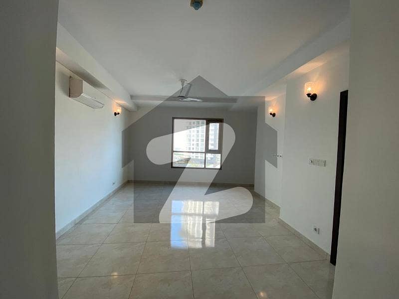 Chance Deal 3 Bed Sea Facing Apartment Available For Sale In Pearl Tower