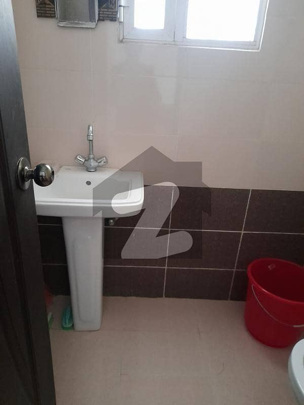 E11 fernished one bed flat E11 fernished one bed flat