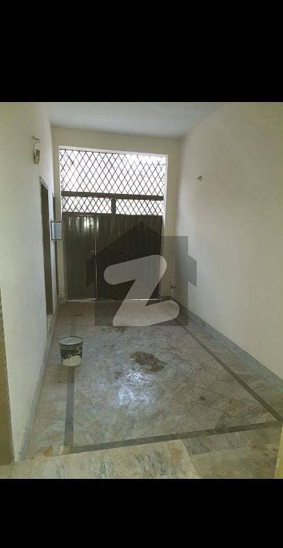 تاجپورہ - بلاک اے تاجپورہ,لاہور میں 2 کمروں کا 3 مرلہ زیریں پورشن 21.0 ہزار میں کرایہ پر دستیاب ہے۔