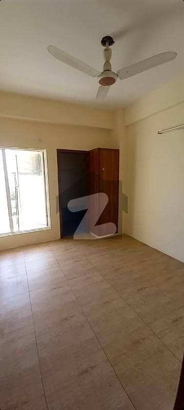 Flat available for rent in g-15 markaz
