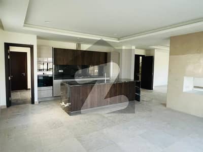 ایٹین کشمیر ہائی وے,اسلام آباد میں 6 کمروں کا 4 کنال فارم ہاؤس 28.0 کروڑ میں برائے فروخت۔