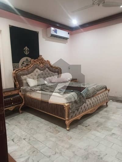علامہ اقبال ٹاؤن ۔ بدر بلاک علامہ اقبال ٹاؤن,لاہور میں 2 کمروں کا 4 مرلہ فلیٹ 80.0 ہزار میں کرایہ پر دستیاب ہے۔