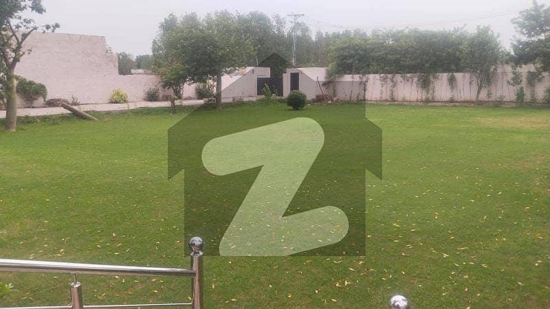 بیدیاں روڈ لاہور میں 2 کمروں کا 4 کنال فارم ہاؤس 4.25 کروڑ میں برائے فروخت۔