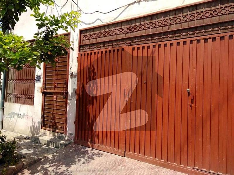 4 Marla House For sale In Habib Town