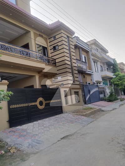 صنوبر سٹی اڈیالہ روڈ,راولپنڈی میں 4 کمروں کا 5 مرلہ مکان 1.5 کروڑ میں برائے فروخت۔