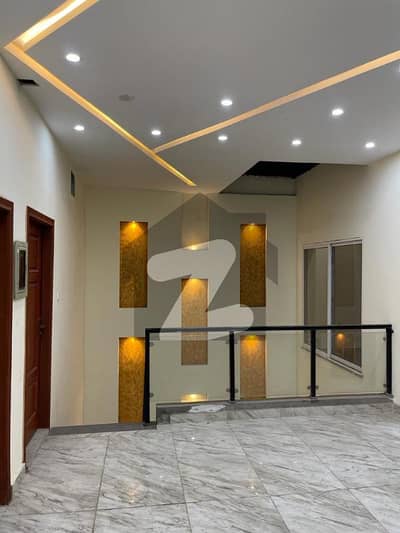 ایڈن آرچرڈ بلاک ایکس ایڈن آچرڈ,فیصل آباد میں 3 کمروں کا 5 مرلہ مکان 1.7 کروڑ میں برائے فروخت۔
