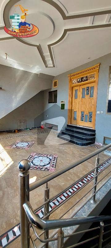 ریگی ماڈل ٹاؤن پشاور میں 8 کمروں کا 5 مرلہ مکان 1.75 کروڑ میں برائے فروخت۔