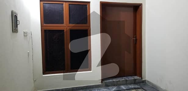 8 Mala very beautiful facing DHA floor single story for rent available in Al Noor town Walton Road Lahore
