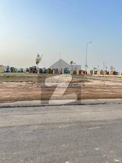 10 Marla Residential Plot Available For Sale In Park View City Lahore