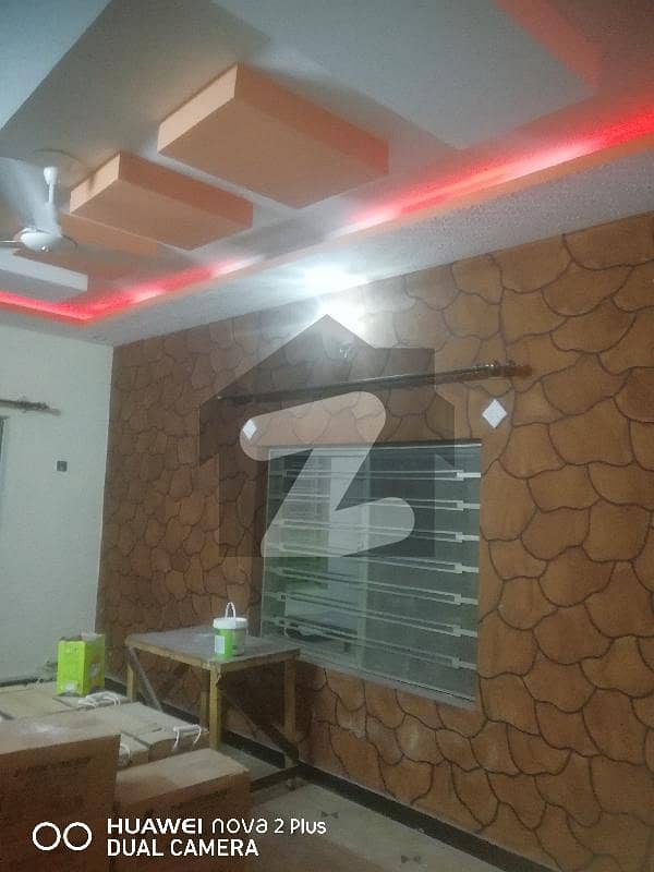 رینج روڈ راولپنڈی میں 5 کمروں کا 9 مرلہ مکان 3.5 کروڑ میں برائے فروخت۔