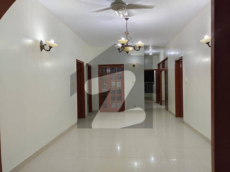 Chance Deal Urgent Sale 3 Bedroom DD Proper West Open Apartment Available For Sale In Oyster View Apartment Clifton Block 2 Karachi