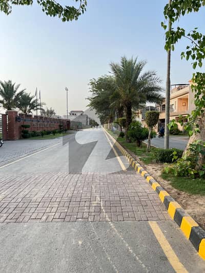 On Ground 10 Marla Residential Plot Available For Sale In Park View City Lahore