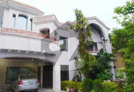 16 Marla House For Sale In Pakistan Town Bani Gala Main Street 40 Feet