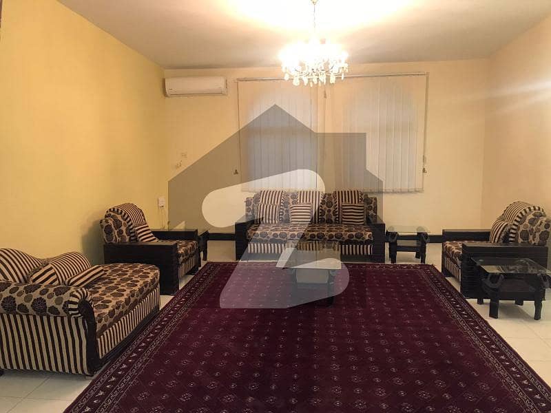 FURNISHED UPPER PORTION AVAILABLE FOR RENT 2200 $ E-7
