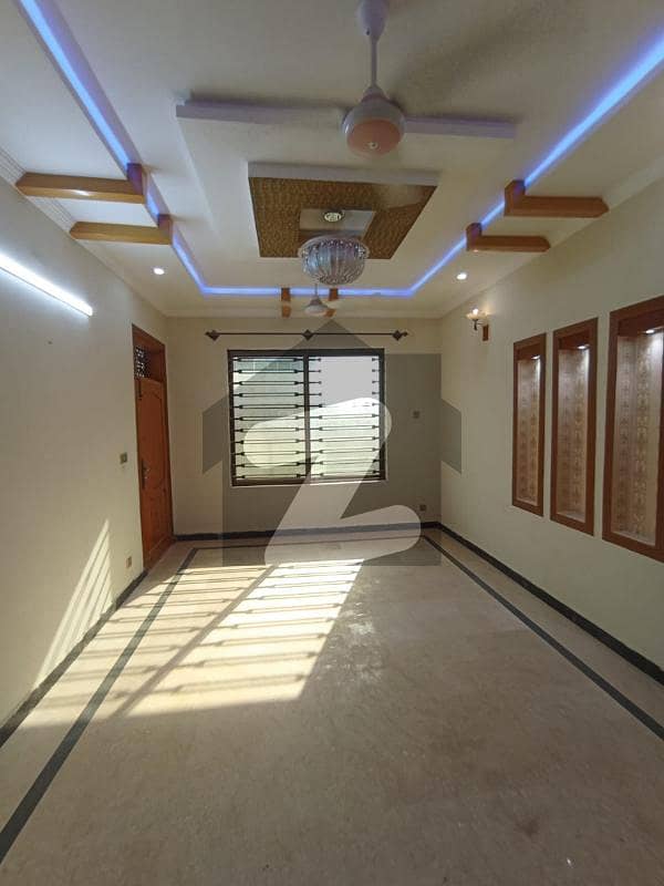 جناح گارڈنز ایف ای سی ایچ ایس,اسلام آباد میں 5 کمروں کا 8 مرلہ مکان 75.0 ہزار میں کرایہ پر دستیاب ہے۔