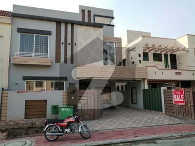 10 Marla Like New Lower Portion Available For Rent In Oversease B Block Bahria Twon Lahore