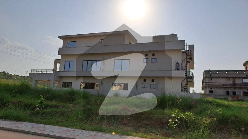 10 Marla House For Rent In Dha Phase 5 - Sector B