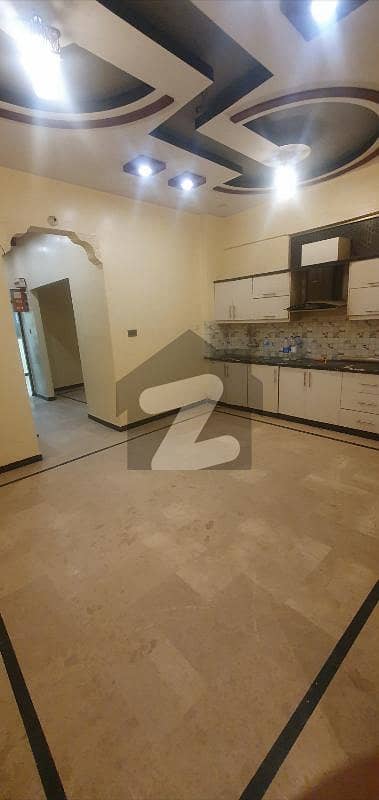 Nazimabad No. 4 New 3 Bedroom Drwaing Lounge Portion Available For Rent