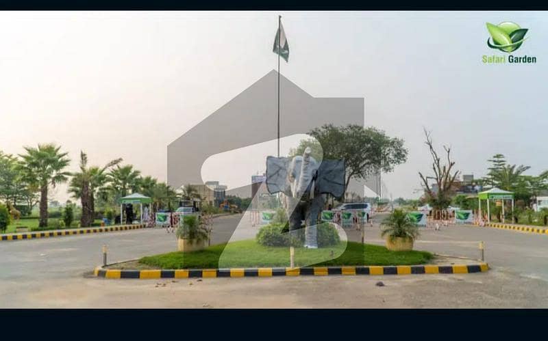سفاری گارڈن ہاؤسنگ سکیم لاہور میں 2 مرلہ کمرشل پلاٹ 22.0 لاکھ میں برائے فروخت۔