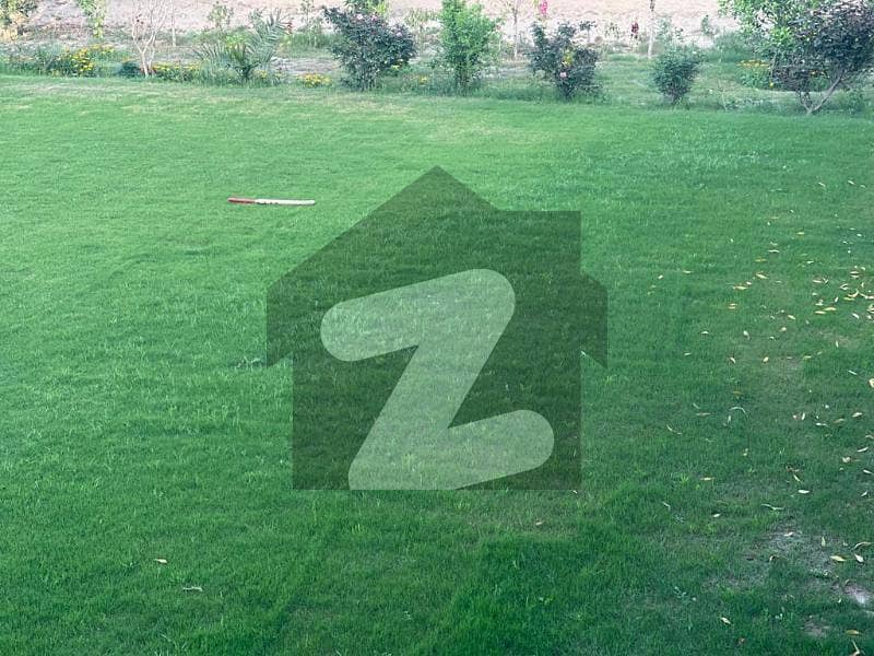 ڈی ایچ اے فیز 7 ڈیفنس (ڈی ایچ اے),لاہور میں 1 کنال رہائشی پلاٹ 2.55 کروڑ میں برائے فروخت۔