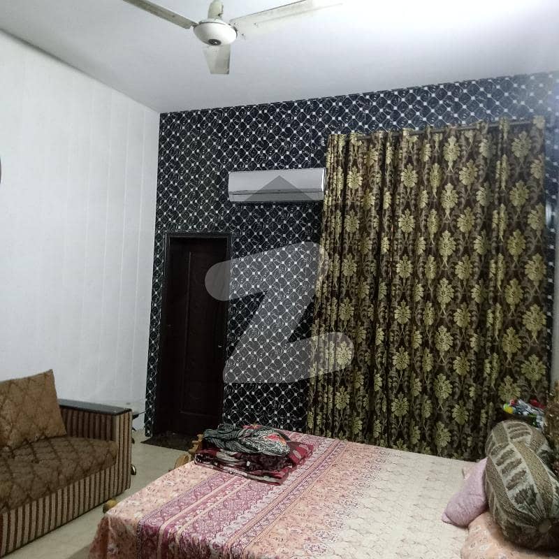 جوہر ٹاؤن فیز 1 - بلاک اے2 جوہر ٹاؤن فیز 1,جوہر ٹاؤن,لاہور میں 4 کمروں کا 5 مرلہ مکان 2.3 کروڑ میں برائے فروخت۔
