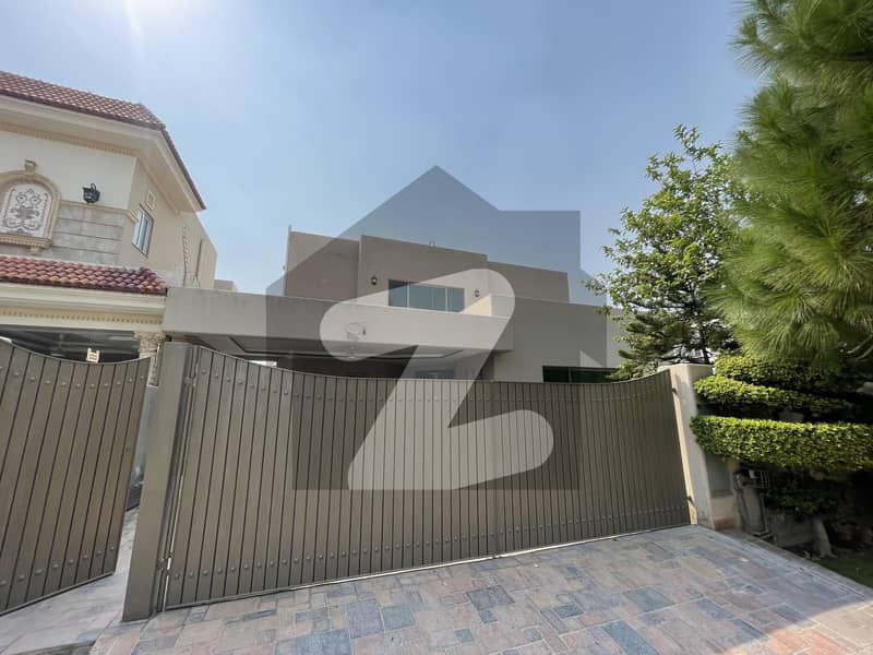 ONE KANAL HOUSE FOR RENT IN DHA PHASE 6