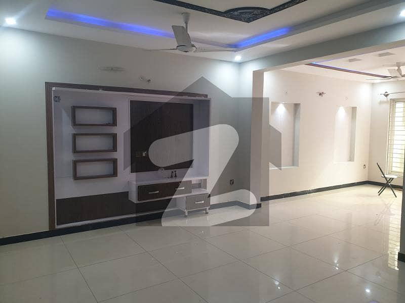 7 Marla Beautiful Ground Portion Available For Rent 7 Marla Beautiful Ground Portion Available For Rent