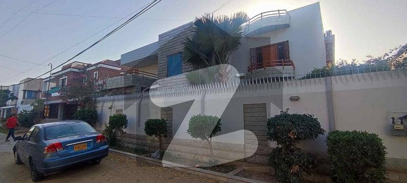 600YARD MOST LUXURIOUS AND ARCHITECTURE ULTRA MODERN STYLE DOUBLE STORY BUNGALOW FOR SELL IN DHA PHASE 7. MOST ELITE CLASS LOCATION IN DHA KARACHI. .