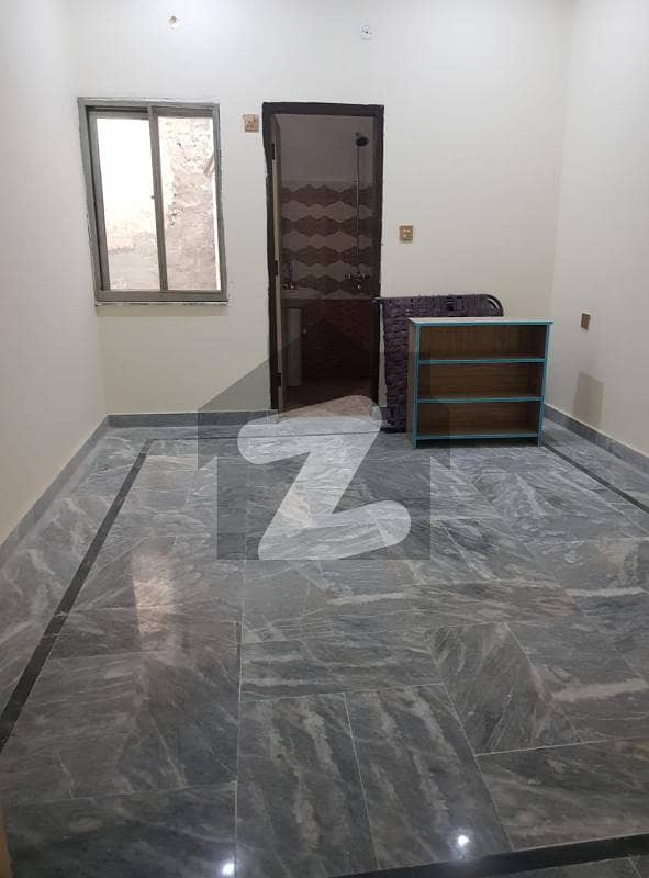 Lower Portion For rent Situated In Gulberg 2