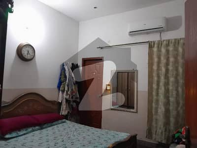 فیصل ٹاؤن ۔ بلاک سی فیصل ٹاؤن,لاہور میں 2 کمروں کا 10 مرلہ زیریں پورشن 65.0 ہزار میں برائے فروخت۔