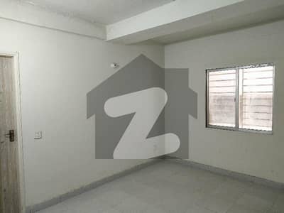 Grey Noor Tower Shopping Mall 3 Bed DD