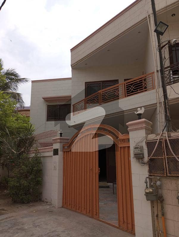 ڈی ایچ اے فیز 7 ڈی ایچ اے ڈیفینس,کراچی میں 3 کمروں کا 8 مرلہ مکان 5.0 کروڑ میں برائے فروخت۔