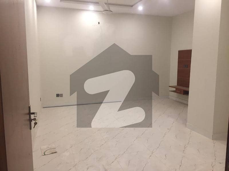 In GT Road You Can Find The Perfect Flat For sale GT Road, Rawalpindi