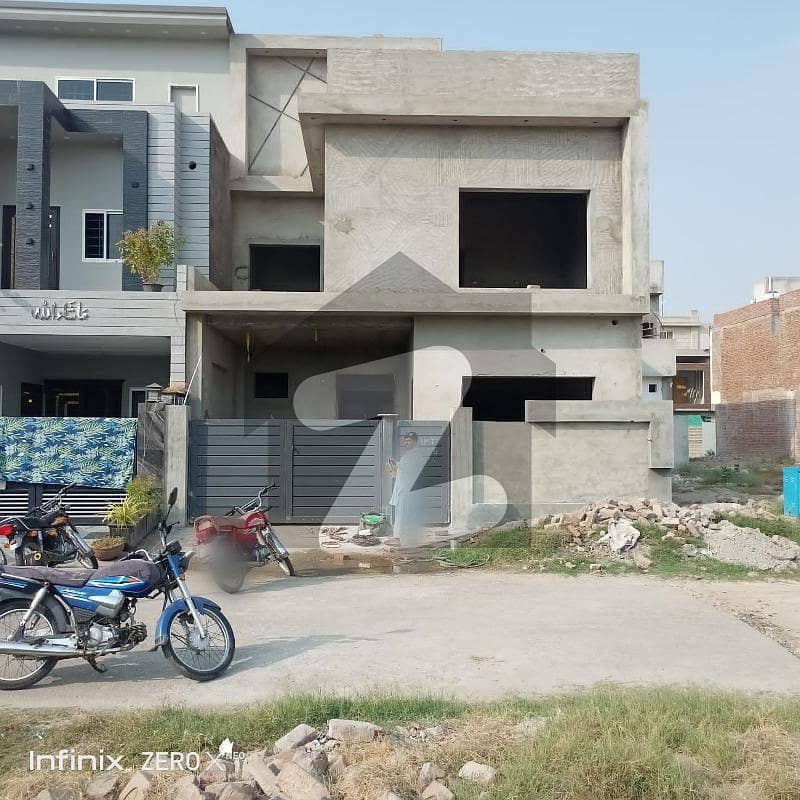 5.5 Marla Gray Stractur House Available For Sale In Dream Garden Block F Plot Number 27 Old Shujabad Road Multan