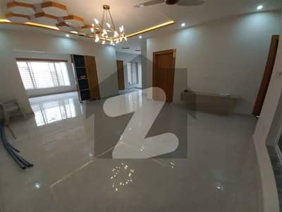10 Marla Luxury Designer House For Rent Bahria Town Phase 8 Rawalpindi