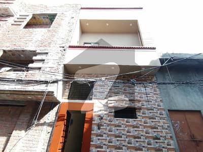 2 Marla House Available In Khiali For Sale