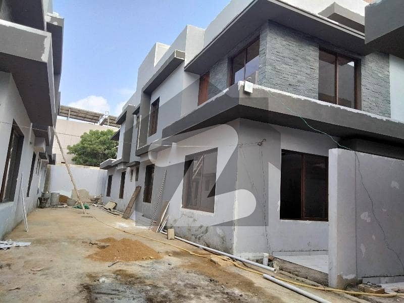 BRAND NEW LUXURY TOWN HOUSE ON SALE 5 BED WITH BASEMENT.