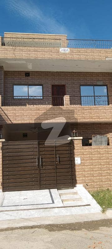 Near DHA phase 5 independent 5 Marla with gas house for rent