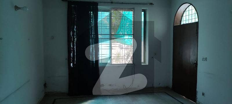 4 marla flat for rent in wapda town Gulshan E Lahore marble flooring