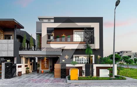 5 Bed Designer Corner House At Ideal Location For Sale