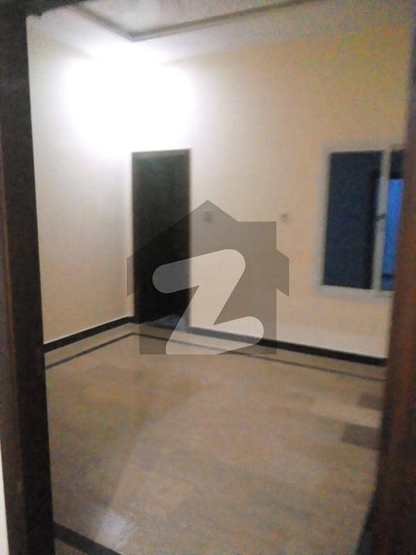 Saprate down portion for rent in dimond city near cantt