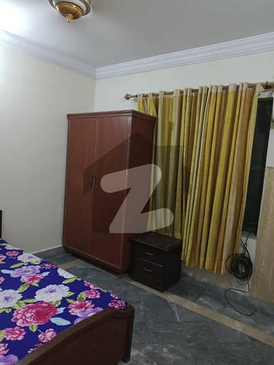 Fully Furnished Apartment 5 Marla Separate Upar For Rent Portion College Road Madina Town Near Women University Faisalabad